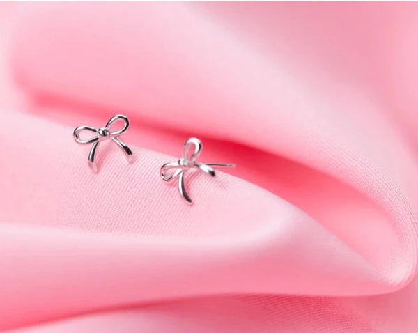 Tiny Simple Bowknot Stud Earrings for Girls-925 Sterling Silver Jewelry